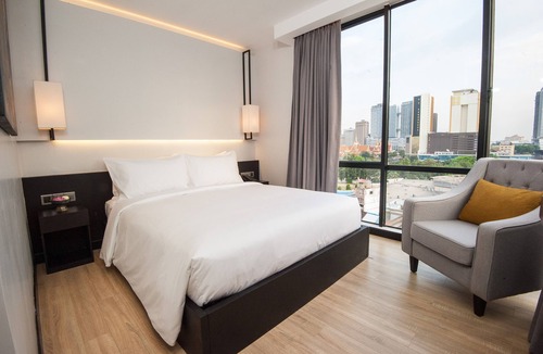 Daun Penh Hotel | GLOW PARK HOTEL Grand Royal Palace