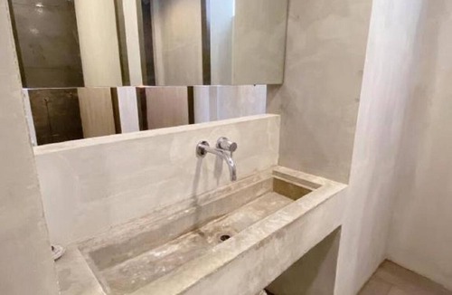 Bang Rak Hotel | GO INN Silom BTS Surasak