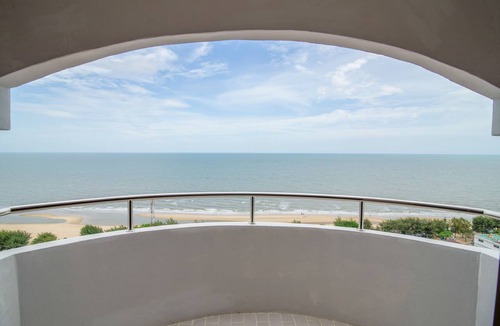 Cha-am Hotel | Golden Beach Cha-Am Hotel