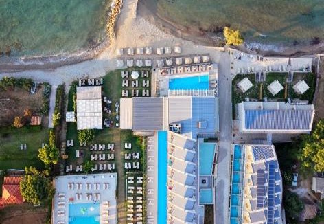 Drosia Hotel | Golden Coast Beachfront Resort