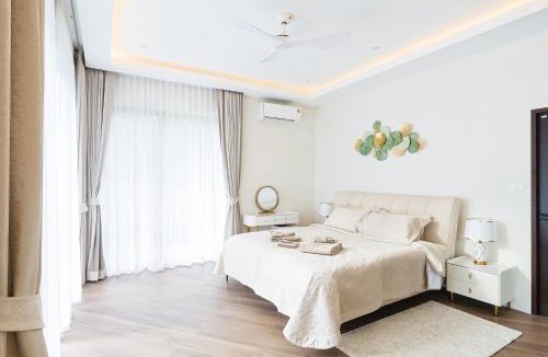 Baan Tai Villa | Golden Palm Villa by Marina Infinity Pool 4BR