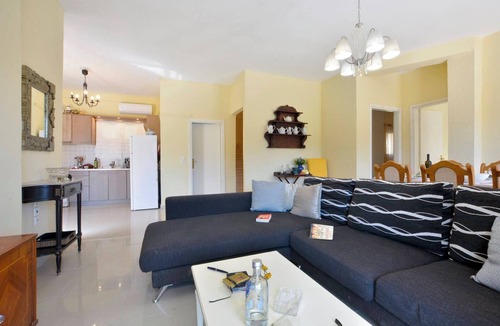 Makrata Villa | Golden Sun Villa