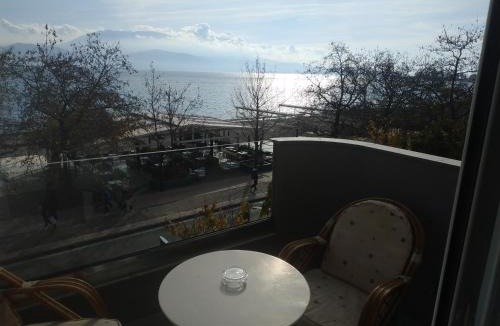Gefira Mpania Apartment | goldenbeach