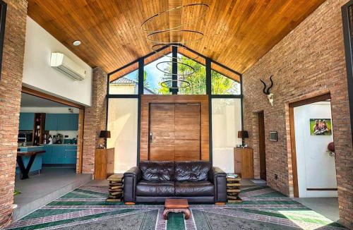Kathu Villa | Golf Paradise 4 BR Smart Home Pool Villa at Loch Palm Golf Course Kathu