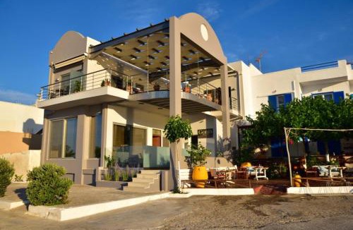 Palaiochora Apartment | Gonis Grand Luxury Suite