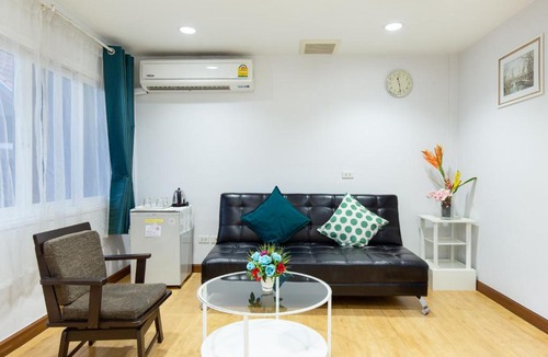 Embassy District House | Good Day @ Baan Silom