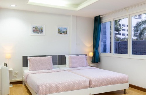 Embassy District House | Good Day @ Baan Silom