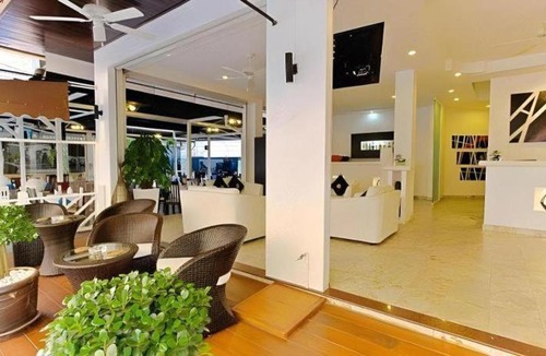 Patong Hotel | Gorgeous Boutique Room