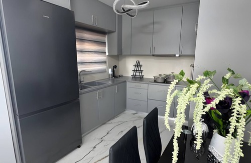 Loutraki House | Brand New 2026 Country House with Mountain Views, Wi-Fi & Air Conditioning
