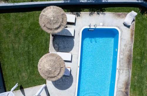 Adelianos Kampos Villa | Gramvella Resort