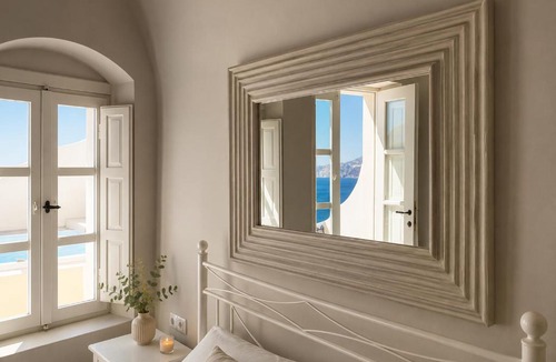 Oia Villa | Grand Canava