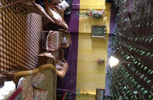 Daun Penh House | Grand View Guesthouse