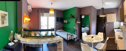 Komotini Apartment | Green apartment with view