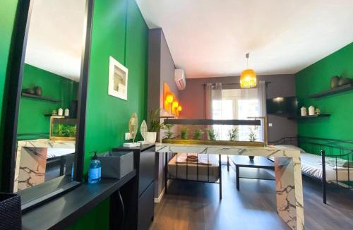 Komotini Apartment | Green apartment with view
