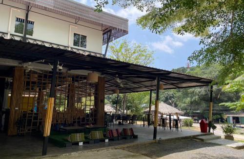 Ban Lo Ti Pa Hostel | Green Gen Hotel Phuket