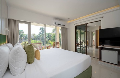 North Pattaya Resort | Green Park Resort