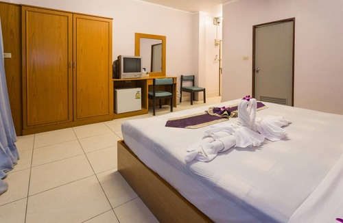 Nanai Road House | Guesthouse Belvedere - Beautiful Double Room a few steps from the beach