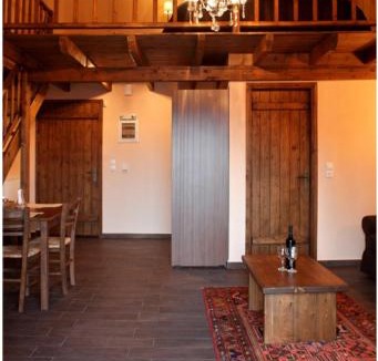 Xylokastro-Evrostina House | Guesthouse Elaia