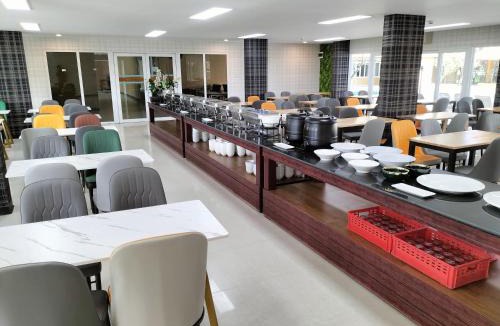 Bang Sao Thong Hotel | H2DO Hotel
