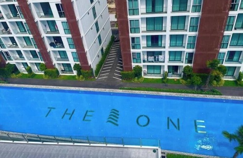 San Sai Villa | Happy Travel @ The One ChiangMai-Awesome Pools