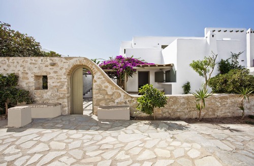 Naousa Villa | Harmony Villa