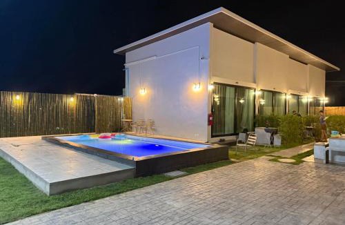 Bang Sare Resort | Heaven space resort