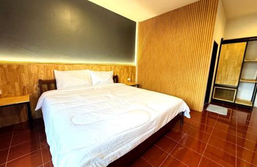 Phuket Apartment | Henry’s House
