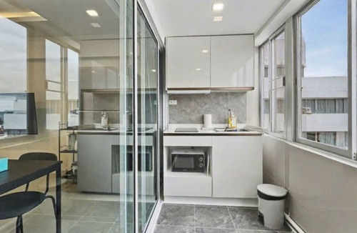 Patong Apartment | Heritage - Modern Studio shared Pool, City Centre