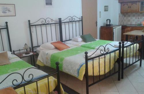 Ermoupoli Apartment | HERMOUPOLI ROOMS