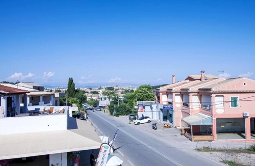 Perama Apartment | Hholiday home in Benitses