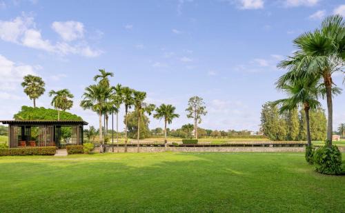 Bang Phli Resort | Hilton Bangkok Suvarnabhumi Golf Resort & Spa