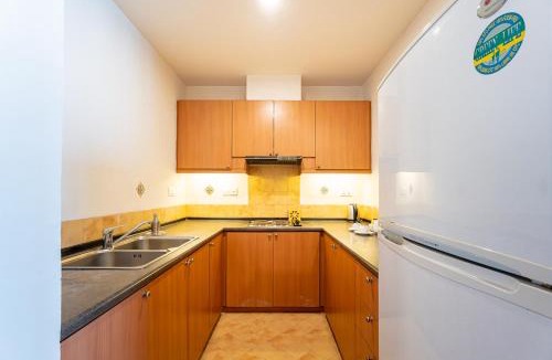 Daun Penh Apartment | Himawari Hotel Apartments