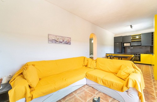 Gardenos Apartment | Holiday Apartment "Agia Sana house Gardenos" with Mountain View, Balcony & Wi-Fi