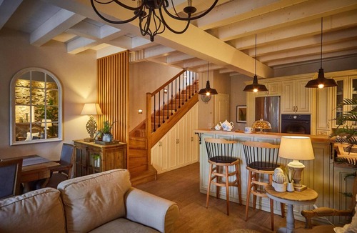 Argyrades House | Holiday Home 'Village House Lianelia Luxury' with Sea View, Wi-Fi and Air Conditioning