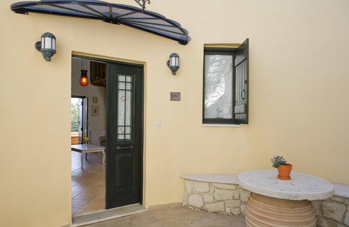 Kastellos House | Holiday house Yeoryioupolis Kriti for 1 - 7 persons with 3 bedrooms - Holiday home