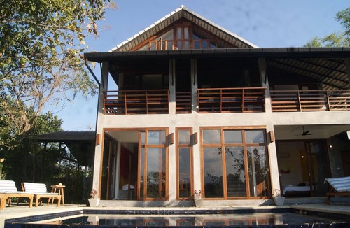 San Sai District House | Holiday house Chiang Mai for 1 - 10 persons with 4 bedrooms - Holiday house