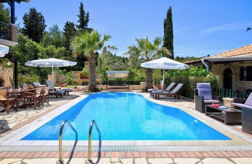Tsoukaladhes House | Holiday house Lefkada (Stadt) for 1 - 8 persons with 3 bedrooms - Holiday house