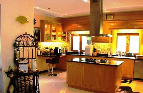 Nong Pla Lai House | Holiday house Pattaya for 1 - 12 persons with 4 bedrooms - Holiday home