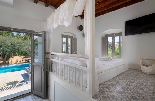 Pefkos House | Holiday house Pefki for 1 - 8 persons with 4 bedrooms - Holiday house