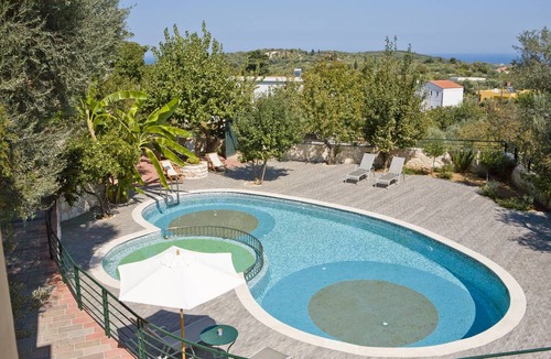 Kastellos House | Holiday house Yeoryioupolis Kriti for 1 - 7 persons with 3 bedrooms - Holiday home