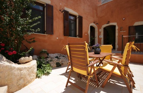 Kastellos House | Holiday house Yeoryioupolis Kriti for 1 - 12 persons with 4 bedrooms - Holiday home