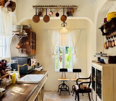 Pong Yaeng House | Home Tower tree เชียงใหม่