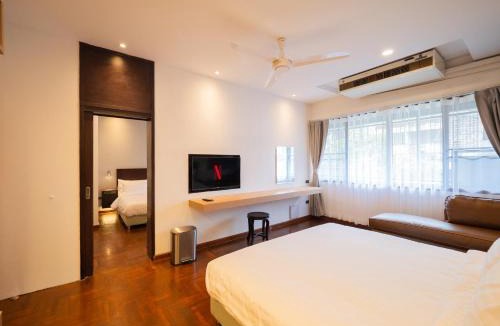 China Town Apartment | home22 Private Residence