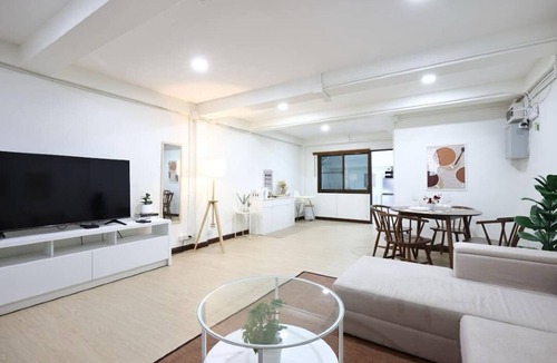 Nimman House | Homely Modern Minimal House Nimman Chiang Mai