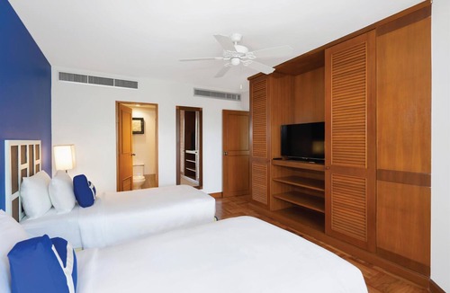 Laguna Hotel | Homm Suites Laguna, part of Banyan Group