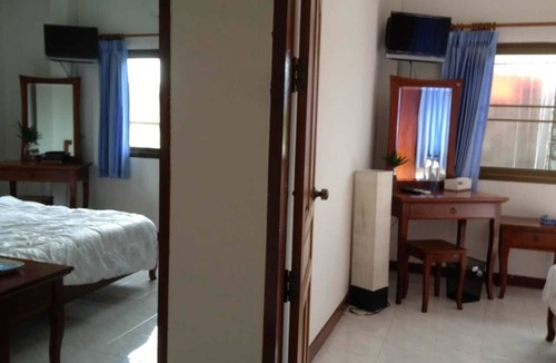 Pa Daet Bed & Breakfast | Horizon View room R, Near amenities