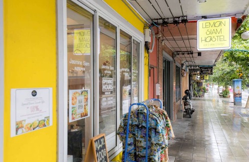 Pathumwan Hostel | Hostel ∙ 8 guests