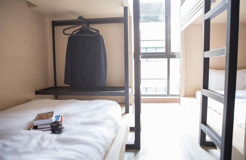 Phaya Thai Hostel | Hostel ∙ 8 guests