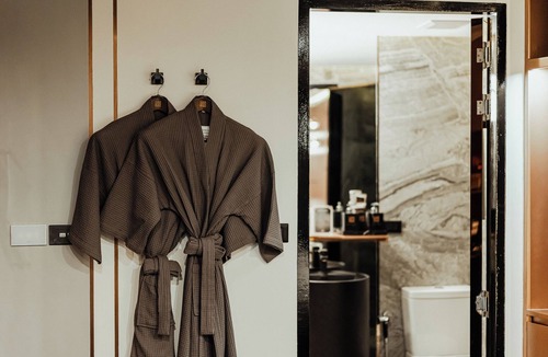 Nana Hotel | Hotel 433 - Asoke Sukhumvit