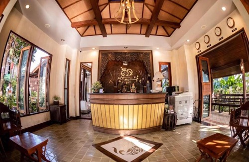 Chaiyasathan Hotel | Hotel ∙ 8 guests